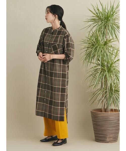 CRAFT STANDARD BOUTIQUE(クラフトスタンダードブティック)の「チェックパール釦ワンピース *(シャツワンピース・レディース・ブラウン/ブルー・FREE)」の6枚目の写真