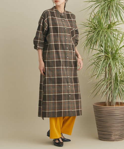 CRAFT STANDARD BOUTIQUE(クラフトスタンダードブティック)の「チェックパール釦ワンピース *(シャツワンピース・レディース・ブラウン/ブルー・FREE)」の1枚目の写真