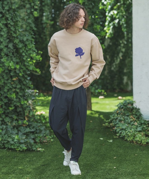 CAMBIO(カンビオ)の「msw1189-刺繍風ワンポイント(バラ)スウェット(スウェット・メンズ・ホワイト/ブラック/アッシュ/ベージュ・S/M/L/XL)」の6枚目の写真