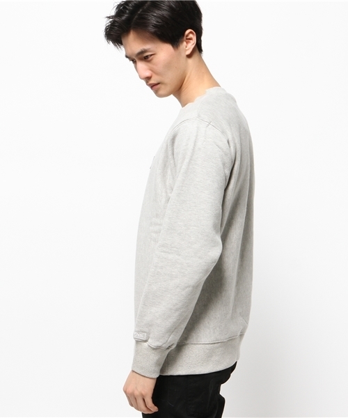 WHO'S WHO gallery（フーズフーギャラリー）の「【rinevuos】ロゴクルースウェット（スウェット・メンズ・グレー・MEDIUM/LARGE）」の3枚目の写真