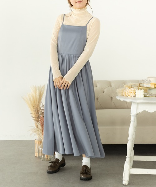 SLURR（スラ―）の「ギャザーフレアキャミワンピース（ワンピース・レディース・ブルー/その他8・FREE）」の2枚目の写真