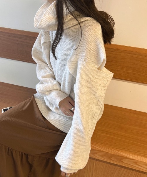 Bab（バブ）の「【AYACA×Bab】ショルダー開きニットトップス