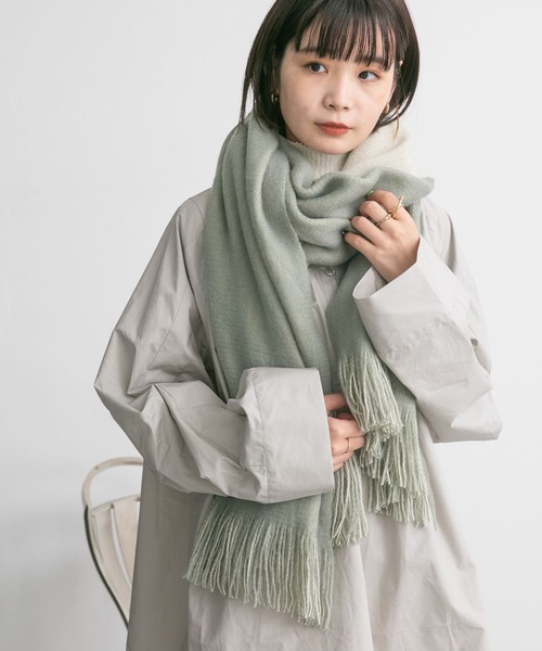 KBF（ケイビーエフ）の「リバーシブル無地ストール（マフラー・レディース・パープル系その他/ベージュ系その他/グリーン系その他・ONE）」の2枚目の写真