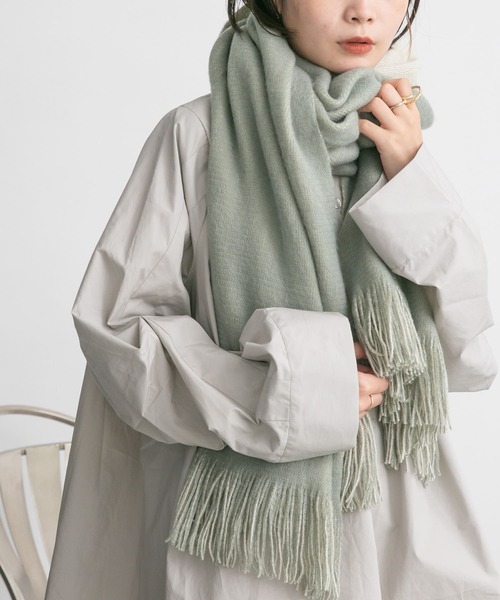 KBF（ケイビーエフ）の「リバーシブル無地ストール（マフラー・レディース・パープル系その他/ベージュ系その他/グリーン系その他・ONE）」の7枚目の写真