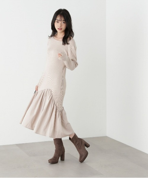 PROPORTION BODY DRESSING（プロポーションボディドレッシング）の「前後２ｗａｙアシメヘムドッキングマーメイドニットワンピース / 1213140102（ワンピース・レディース・ダークグレー/ベージュ・SMALL/MEDIUM）」の5枚目の写真