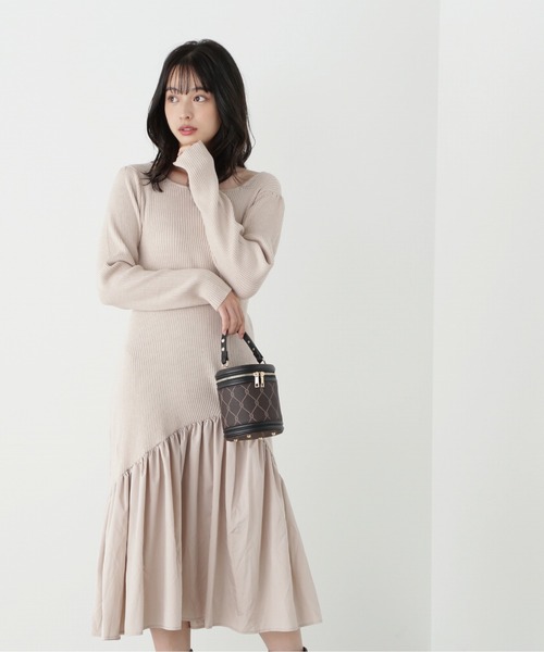 PROPORTION BODY DRESSING（プロポーションボディドレッシング）の「前後２ｗａｙアシメヘムドッキングマーメイドニットワンピース / 1213140102（ワンピース・レディース・ダークグレー/ベージュ・SMALL/MEDIUM）」の14枚目の写真