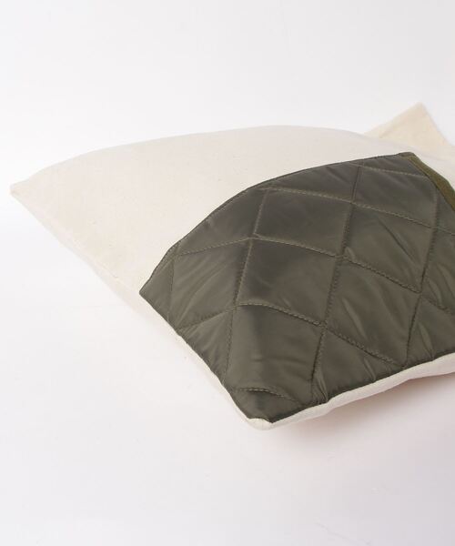 LAVENHAM（ラベンハム）の「QUILT POCKET TOTE BAG UNISEX / キルトポケット トートバッグ ユニセックス（トートバッグ・レディース・ベージュ系その他4/ベージュ系その他3・ONE SIZE）」の13枚目の写真