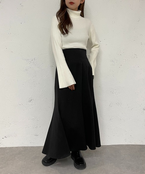 apres jour mignon(アプレジュールミニョン)の「袖フレアタートルネックニット【ZOZOTOWN限定アイテム】(ニット/セーター・レディース・その他/ブラック/アイボリー/グレイッシュベージュ・X-LARGE/フリー)」の13枚目の写真