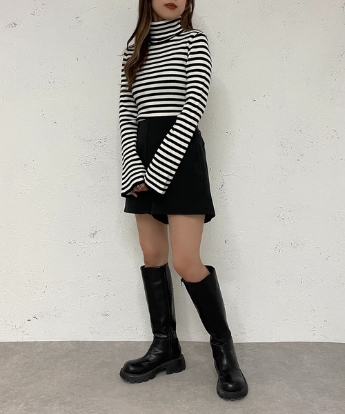apres jour mignon(アプレジュールミニョン)の「袖フレアタートルネックニット【ZOZOTOWN限定アイテム】(ニット/セーター・レディース・その他/ブラック/アイボリー/グレイッシュベージュ・X-LARGE/フリー)」の10枚目の写真