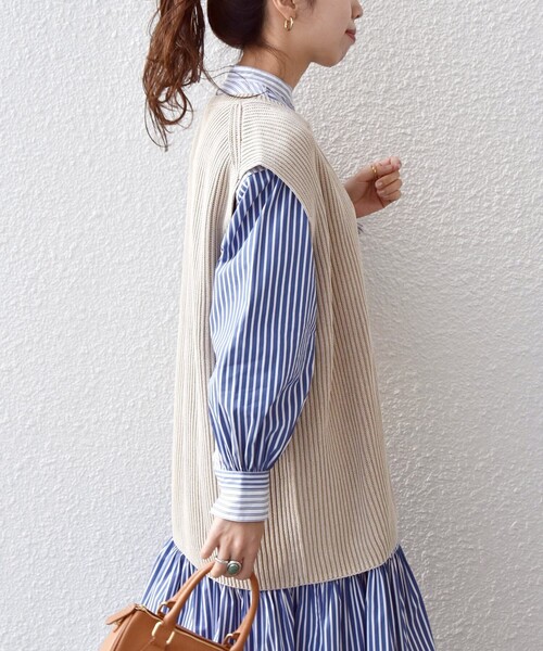 SHIPS any(シップス エニィ)の「SHIPS any:〈手洗い可能〉オーバーダイ ベスト◇(ベスト・レディース・ネイビー/オレンジ/ベージュ・ONE SIZE)」の2枚目の写真