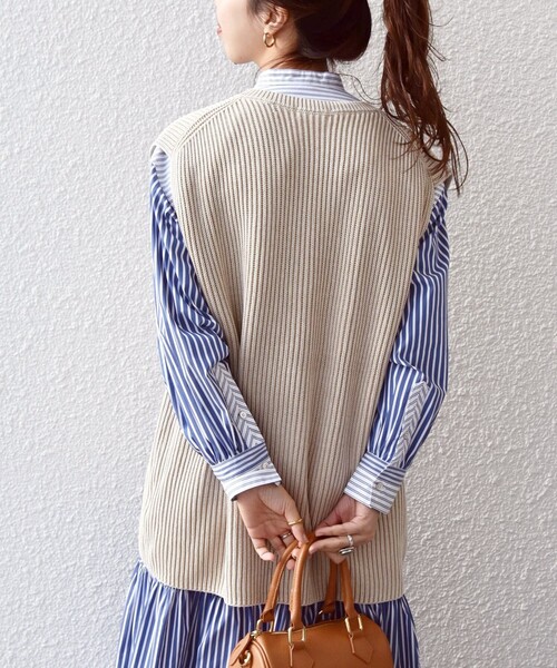 SHIPS any(シップス エニィ)の「SHIPS any:〈手洗い可能〉オーバーダイ ベスト◇(ベスト・レディース・ネイビー/オレンジ/ベージュ・ONE SIZE)」の5枚目の写真