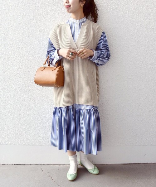 SHIPS any(シップス エニィ)の「SHIPS any:〈手洗い可能〉オーバーダイ ベスト◇(ベスト・レディース・ネイビー/オレンジ/ベージュ・ONE SIZE)」の22枚目の写真