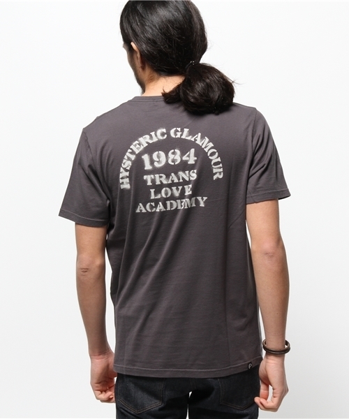 HYSTERIC GLAMOUR（ヒステリックグラマー）の「TRANS LOVE ACADEMY pt ポケ付T-SH（Tシャツ/カットソー・メンズ・ホワイト/イエロー/ネイビー/チャコールグレー・MEDIUM/LARGE/SMALL）」の6枚目の写真