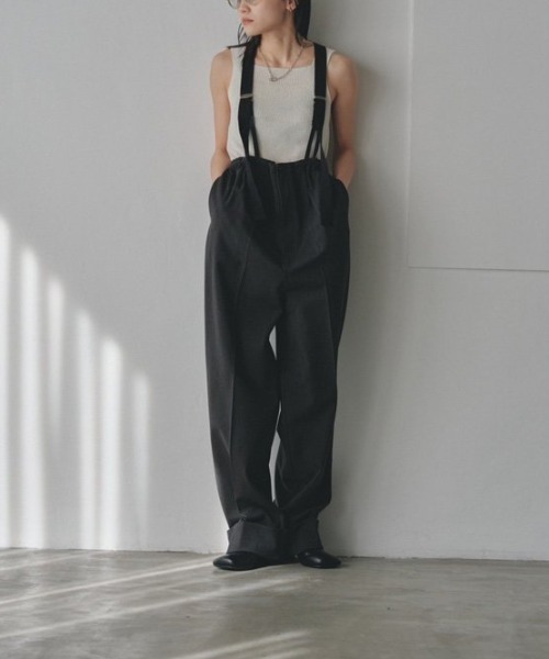 TODAYFUL(トゥデイフル)の「TODAYFUL(トゥデイフル) "Square Knit Tanktop"スクエアニットタンクトップ/12210509(タンクトップ・レディース・ベージュ/キナリ/ブラック・ONE SIZE)」の16枚目の写真