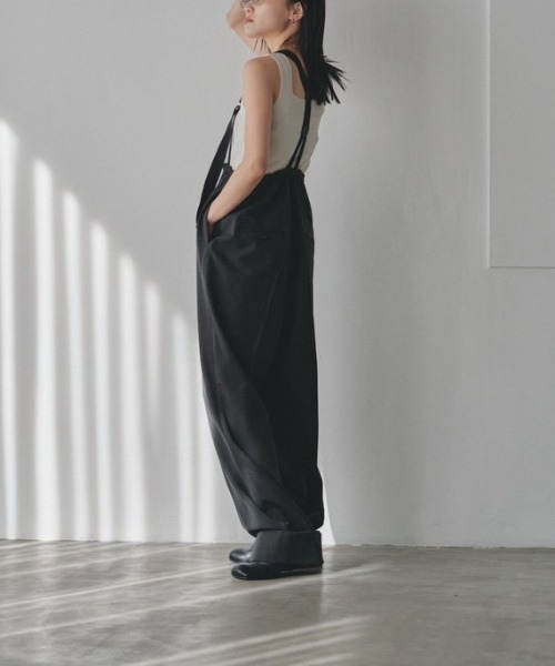 TODAYFUL(トゥデイフル)の「TODAYFUL(トゥデイフル) "Square Knit Tanktop"スクエアニットタンクトップ/12210509(タンクトップ・レディース・ベージュ/キナリ/ブラック・ONE SIZE)」の17枚目の写真