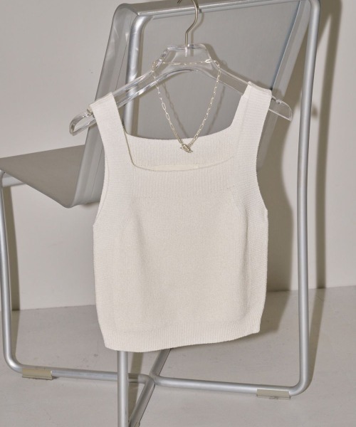 TODAYFUL(トゥデイフル)の「TODAYFUL(トゥデイフル) "Square Knit Tanktop"スクエアニットタンクトップ/12210509(タンクトップ・レディース・ベージュ/キナリ/ブラック・ONE SIZE)」の11枚目の写真