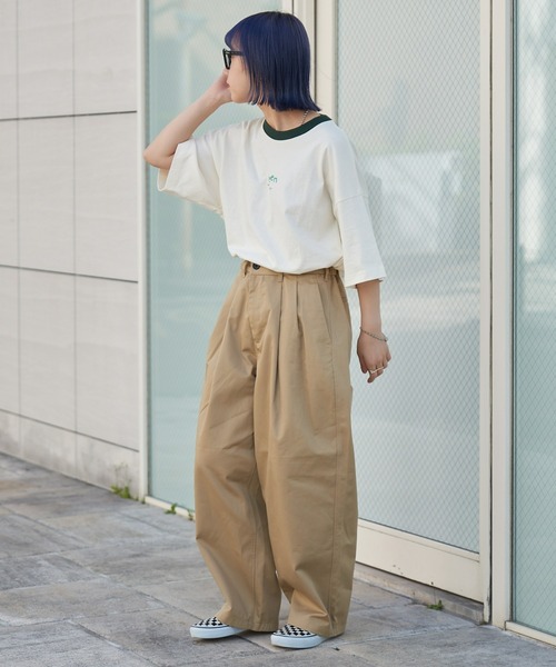 CIAOPANIC TYPY（チャオパニックティピー）の「ツータックツイルワイドバルーンチノパンツ（チノパンツ・メンズ・ブラック/ベージュ/インディゴブルー・MEDIUM/LARGE）」の3枚目の写真