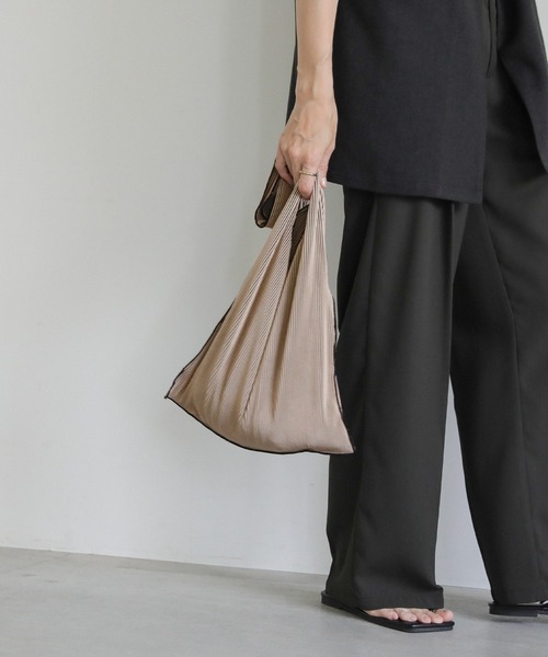 select MOCA（セレクトモカ）の「タックプリーツストライプハンドバッグ（ハンドバッグ・レディース・ベージュ系その他/ブラック・FREE）」の11枚目の写真