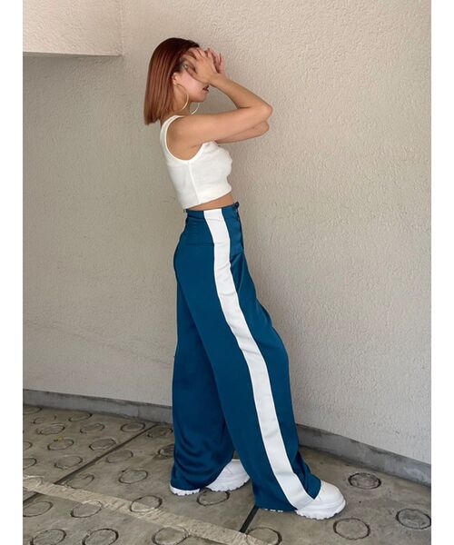 EVRIS（エヴリス）の「Sunshineリブタンクトップ（タンクトップ・レディース・ブラック/グレー/ホワイト・FREE）」の22枚目の写真