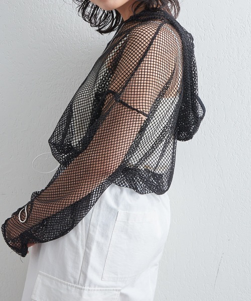 COLONY 2139（コロニートゥーワンスリーナイン）の「カットメッシュフードプルオーバー（パーカー・レディース・ブラック/ブルー/オフホワイト・FREE）」の18枚目の写真