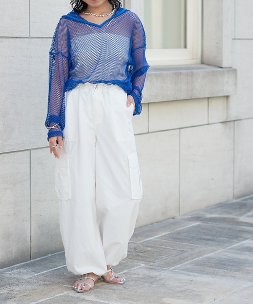 COLONY 2139（コロニートゥーワンスリーナイン）の「カットメッシュフードプルオーバー（パーカー・レディース・ブラック/ブルー/オフホワイト・FREE）」の9枚目の写真