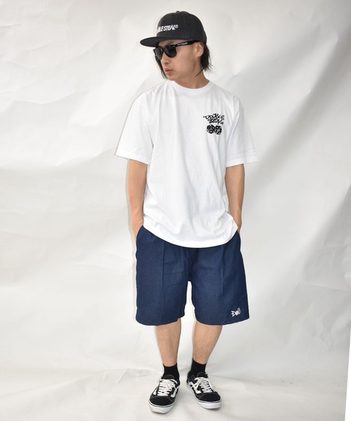 DOUBLE STEAL(ダブルスティール)の「タギングダイス Tシャツ(Tシャツ/カットソー・メンズ・ライトブラウン/ブラック/ホワイト/グレイッシュブルー・LARGE/X-LARGE/MEDIUM/XX-LARGE)」の17枚目の写真
