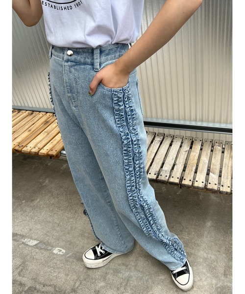 WC(ダブル シー)の「フリルラインデニムパンツ(デニムパンツ・レディース・ブルー・FREE)」の7枚目の写真