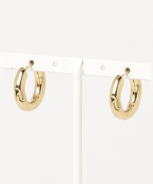 fredy emue（フレディエミュ）の「ステンレス中太リングワンタッチピアス（ピアス（両耳用）・レディース・ゴールド/シルバー・FREE）」の7枚目の写真