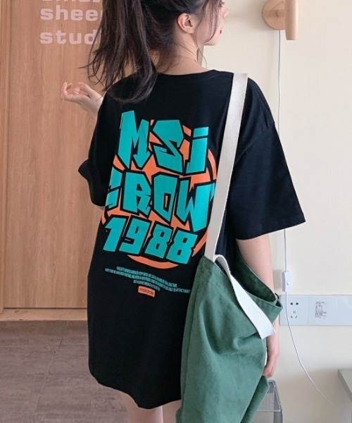 Achic(アシック)の「Tシャツ 英文字ロゴトップス(Tシャツ/カットソー・レディース・ホワイト/ブラック・M)」の4枚目の写真