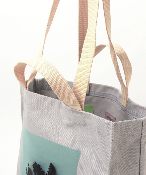 BEAMS LIGHTS(ビームスライツ)の「BEAMS LIGHTS / 『The Bulb Book』 キャンバス トート(トートバッグ・メンズ・グレー/ホワイト・ONE SIZE)」の13枚目の写真