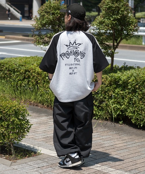 kutir(クティール)の「ライン入りラグラントップス(Tシャツ/カットソー・メンズ・杢グレー/チャコールグレー/ブラック・MEDIUM/LARGE)」の12枚目の写真