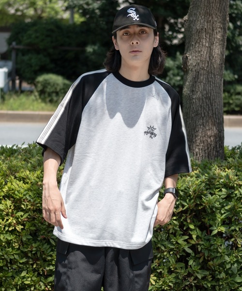 kutir(クティール)の「ライン入りラグラントップス(Tシャツ/カットソー・メンズ・杢グレー/チャコールグレー/ブラック・MEDIUM/LARGE)」の4枚目の写真