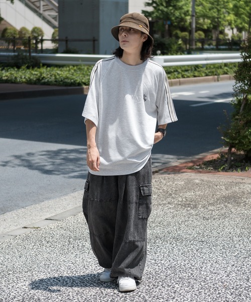 kutir(クティール)の「ライン入りラグラントップス(Tシャツ/カットソー・メンズ・杢グレー/チャコールグレー/ブラック・MEDIUM/LARGE)」の20枚目の写真