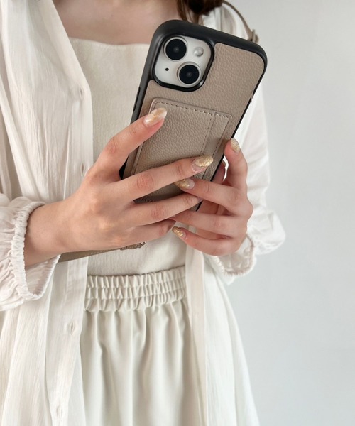 ■美品■ MARNI マルニ GUMMY iPhone14Pro対応 ネックストラップ付き アイフォンケース スマホケース ブラック系×ホワイト系 FC8324 □美品□ MARNI マルニ GUMMY iPhone14Pro対応 ネックストラップ付き