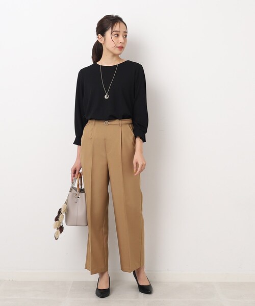 DRESKIP（ドレスキップ）の「◆【アクセ付き】大人上品 お袖タック 7分袖トップス（Tシャツ/カットソー・レディース・ライトグレー/サンドベージュ/ブルー/イエロー/ブラック・02/03/04）」の9枚目の写真