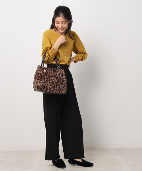 DRESKIP（ドレスキップ）の「◆【アクセ付き】大人上品 お袖タック 7分袖トップス（Tシャツ/カットソー・レディース・ライトグレー/サンドベージュ/ブルー/イエロー/ブラック・02/03/04）」の20枚目の写真