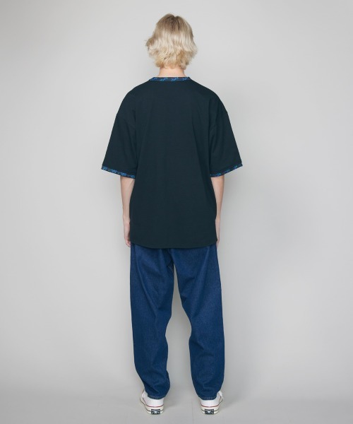 rehacer(レアセル)の「rehacer : Botanical Joint Sleeve CS / ボタニカルジョイントスリーブカットソー(Tシャツ/カットソー・メンズ・ホワイト/ブラック・SMALL/MEDIUM/LARGE/X-LARGE)」の11枚目の写真