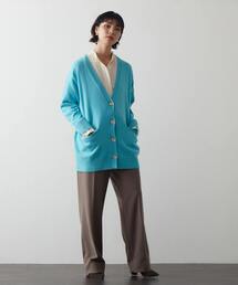 Vネックカーディガン