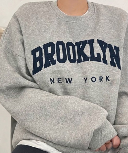 Dalfwin（ダールフィン）の「韓国ファッション BROOKLYN刺繍ロゴ