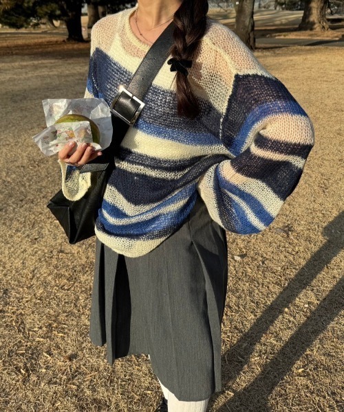 nemne store（ネンネストア）の「【低身長サイズあり】アソートシアーニット（ニット/セーター・レディース・アイボリー/ブラック/ブルー/ピンク/ネイビー/ネイビー系/グレー×ピンク/グレー/レッド/ホワイト×ブルー/ホワイト×ネイビー/ブルー系その他/ホワイト×ブラック/ネイビー系2/グリーン・SMALL/MEDIUM）」の16枚目の写真