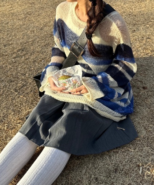 nemne store（ネンネストア）の「【低身長サイズあり】アソートシアーニット（ニット/セーター・レディース・アイボリー/ブラック/ブルー/ピンク/ネイビー/ネイビー系/グレー×ピンク/グレー/レッド/ホワイト×ブルー/ホワイト×ネイビー/ブルー系その他/ホワイト×ブラック/ネイビー系2/グリーン・SMALL/MEDIUM）」の17枚目の写真