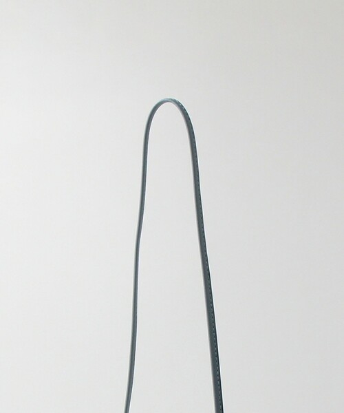 BEAUTY&YOUTH UNITED ARROWS（ビューティーアンドユースユナイテッドアローズ）の「フォルム ジッパー ポーチ/バッグ（ショルダーバッグ・メンズ・ダークグレー/ブラック/ベージュ/ライトブルー・FREE）」の8枚目の写真