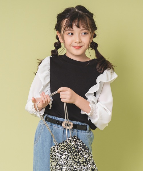 URBAN CHERRY（アーバンチェリー）の「【吸水性・保温性バツグン】ドッキングデザインフリル裏毛トップス（スウェット・キッズ・ベージュ/ブラウン/ブラック・130cm/110cm/150cm/140cm/120cm）」の7枚目の写真