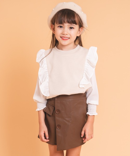 URBAN CHERRY（アーバンチェリー）の「【吸水性・保温性バツグン】ドッキングデザインフリル裏毛トップス（スウェット・キッズ・ベージュ/ブラウン/ブラック・130cm/110cm/150cm/140cm/120cm）」の10枚目の写真