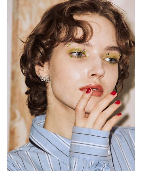 jouetie（ジュエティ）の「バタフライビジューピアス（ピアス（両耳用）・レディース・ゴールド/シルバー・FREE）」の3枚目の写真