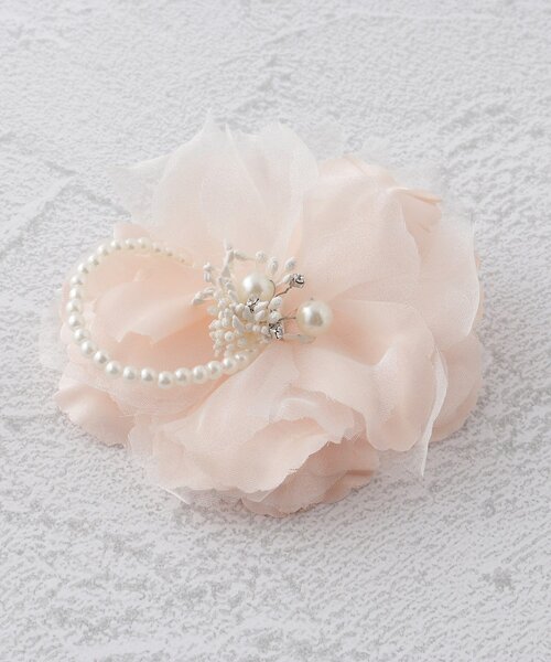 SHOO・LA・RUE（シューラルー）の「◆【セレモニー】アクセントフェイクパールコサージュ（ブローチ/コサージュ・レディース・ライトグレー/ベビーピンク/オフホワイト/ライトベージュ/ブルー系その他/ベージュ系その他3/ライトグレー系/ピンク系その他・00）」の10枚目の写真
