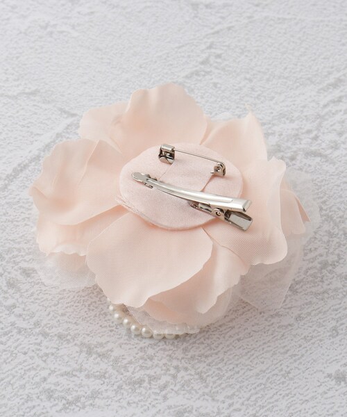 SHOO・LA・RUE（シューラルー）の「◆【セレモニー】アクセントフェイクパールコサージュ（ブローチ/コサージュ・レディース・ライトグレー/ベビーピンク/オフホワイト/ライトベージュ/ブルー系その他/ベージュ系その他3/ライトグレー系/ピンク系その他・00）」の11枚目の写真