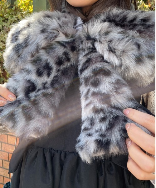 Casselini（キャセリーニ）の「【Casselini】リボンティペット 232-111105（マフラー・レディース・ベージュ/ブラック/グレー/ブラウン/モカ/マルチ・FREE）」の3枚目の写真