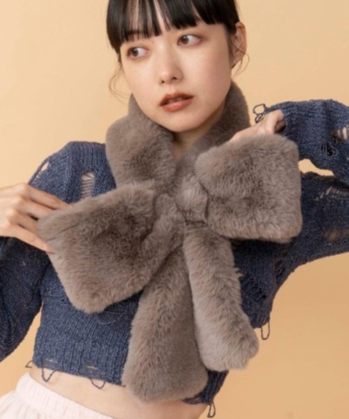 Casselini（キャセリーニ）の「【Casselini】リボンティペット 232-111105（マフラー・レディース・ベージュ/ブラック/グレー/ブラウン/モカ/マルチ・FREE）」の5枚目の写真