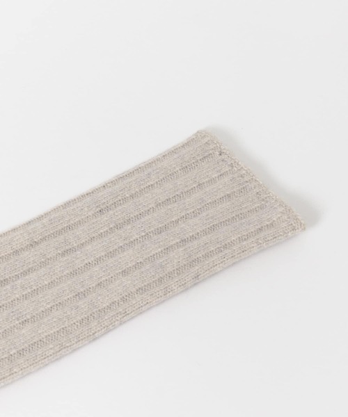 URBAN RESEARCH DOORS（アーバンリサーチドアーズ）の「ハミルトンウールアームウォーマー（手袋・レディース・ライトベージュ/ブラウン系その他・-）」の8枚目の写真